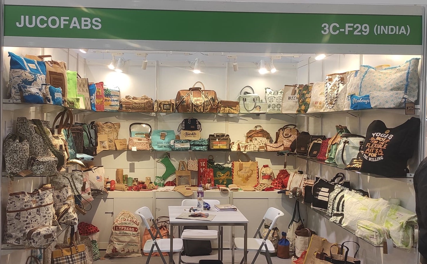 https://jucofabs.com/wp-content/themes/jucofabs-14-04-2026/assets/images/new_images/Gallery/Trade-fair/hongkong/trade-3-1.jpg